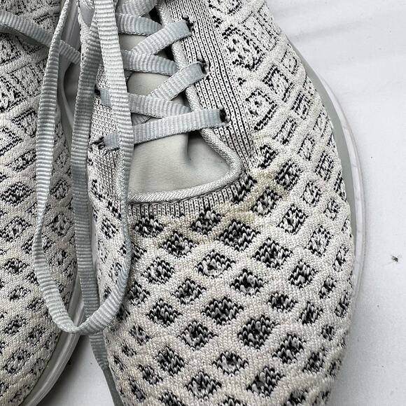 APL Shoes Mens 10 Techloom Phantom M Athletic Grey Sneaker - Picture 6 of 10